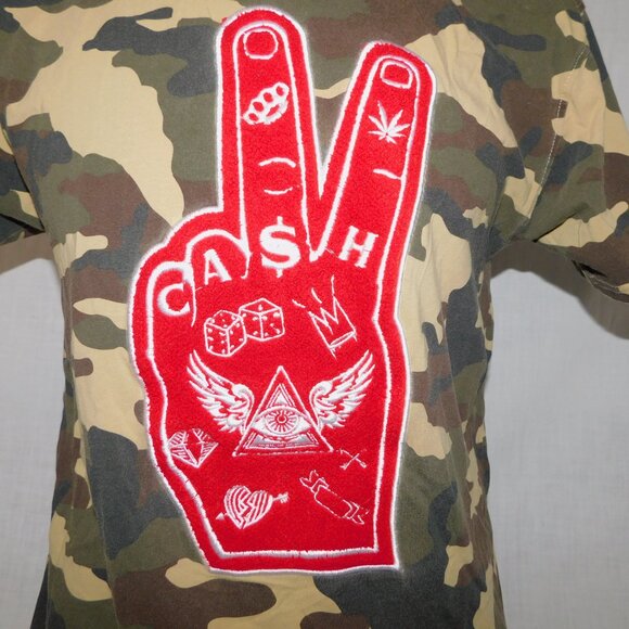 Bleecker & Mercer Mens M Green Camo Red Chenille Hand CASH Crew Neck T Shirt - Picture 3 of 9